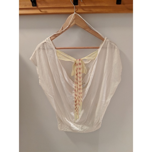 American Eagle cream t-shirt with back now, size S - Picture 1 of 3